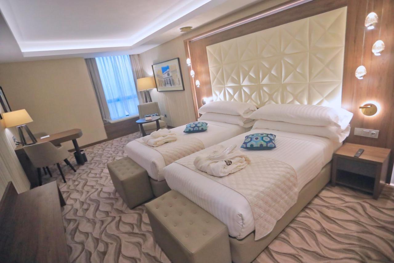Az Hotels Grand Oran Es Senia Exteriér fotografie