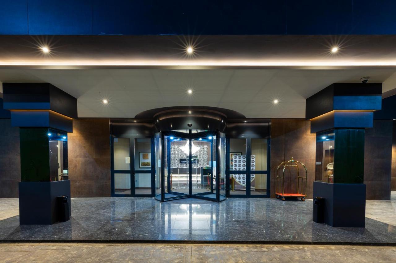 Az Hotels Grand Oran Es Senia Exteriér fotografie