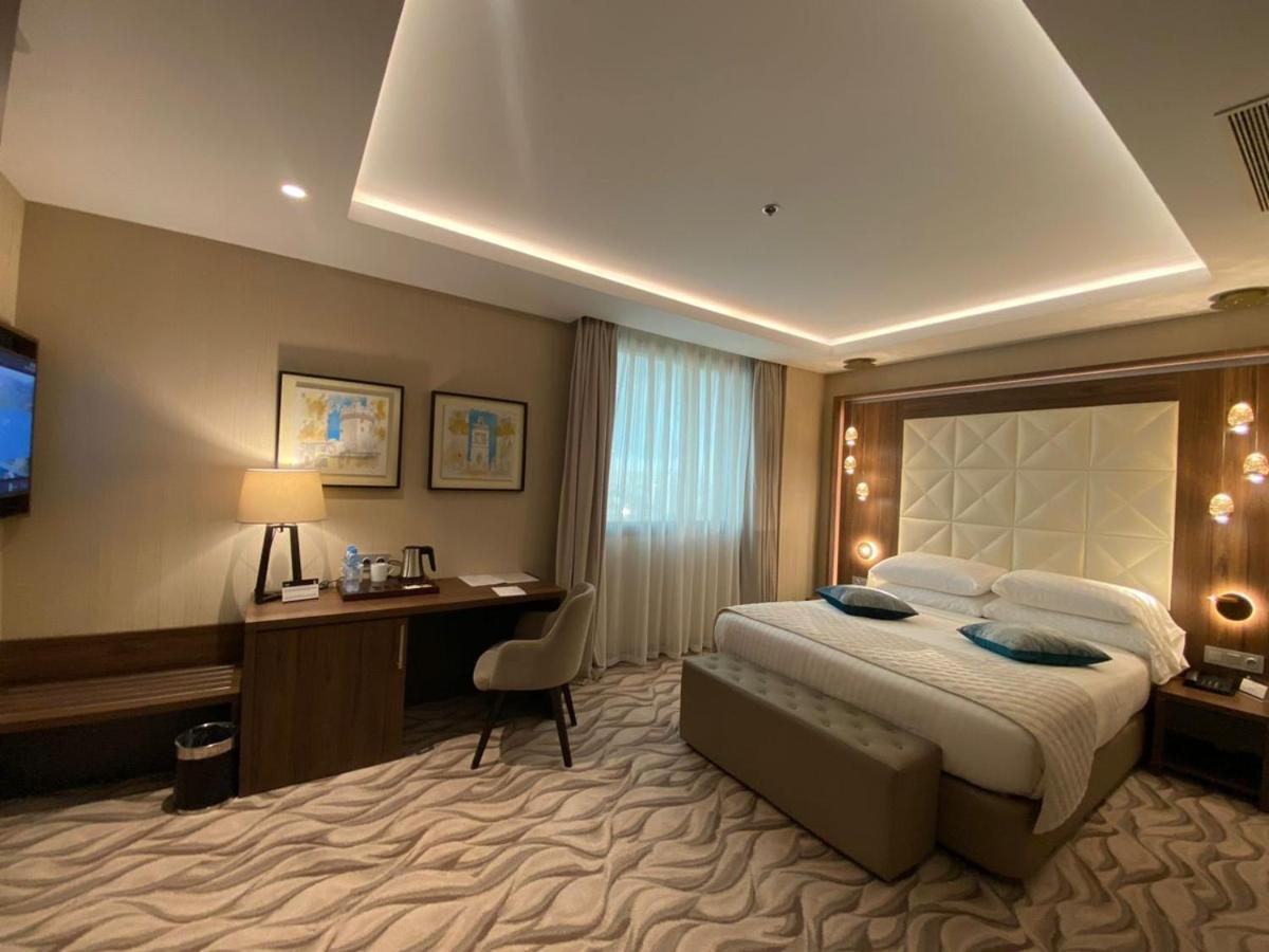 Az Hotels Grand Oran Es Senia Exteriér fotografie