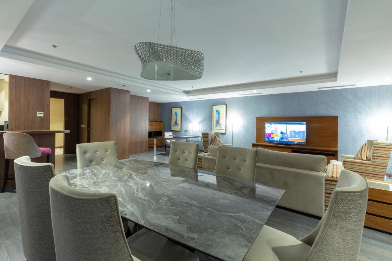Az Hotels Grand Oran Es Senia Exteriér fotografie