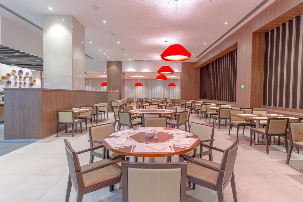 Az Hotels Grand Oran Es Senia Exteriér fotografie